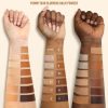 Danessa Myricks Beauty Yummy Skin Blurring Balm Powder 3 alapozó