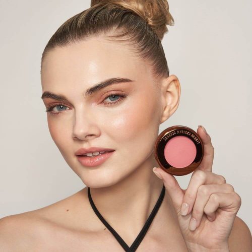 Danessa Myricks Beauty Yummy Skin Lowlighter - Unbothered - krémes highlighter rózsaszín árnyalaban