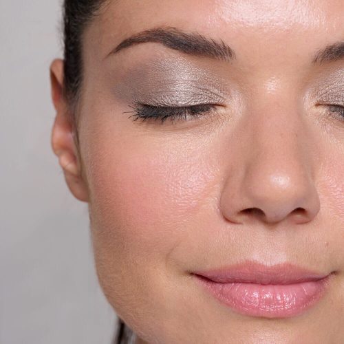 Mii Cosmetics Forever Eye Crayon - Oyster csillogó ezüst szemhéjfesték stick