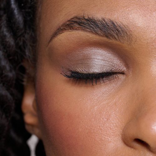 Mii Cosmetics Forever Eye Crayon - Mocha matt mogyoró barna szemhéjfesték stick